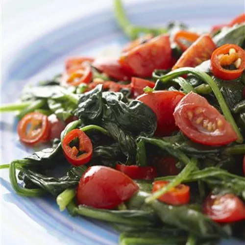 Spinat-Tomaten Salat